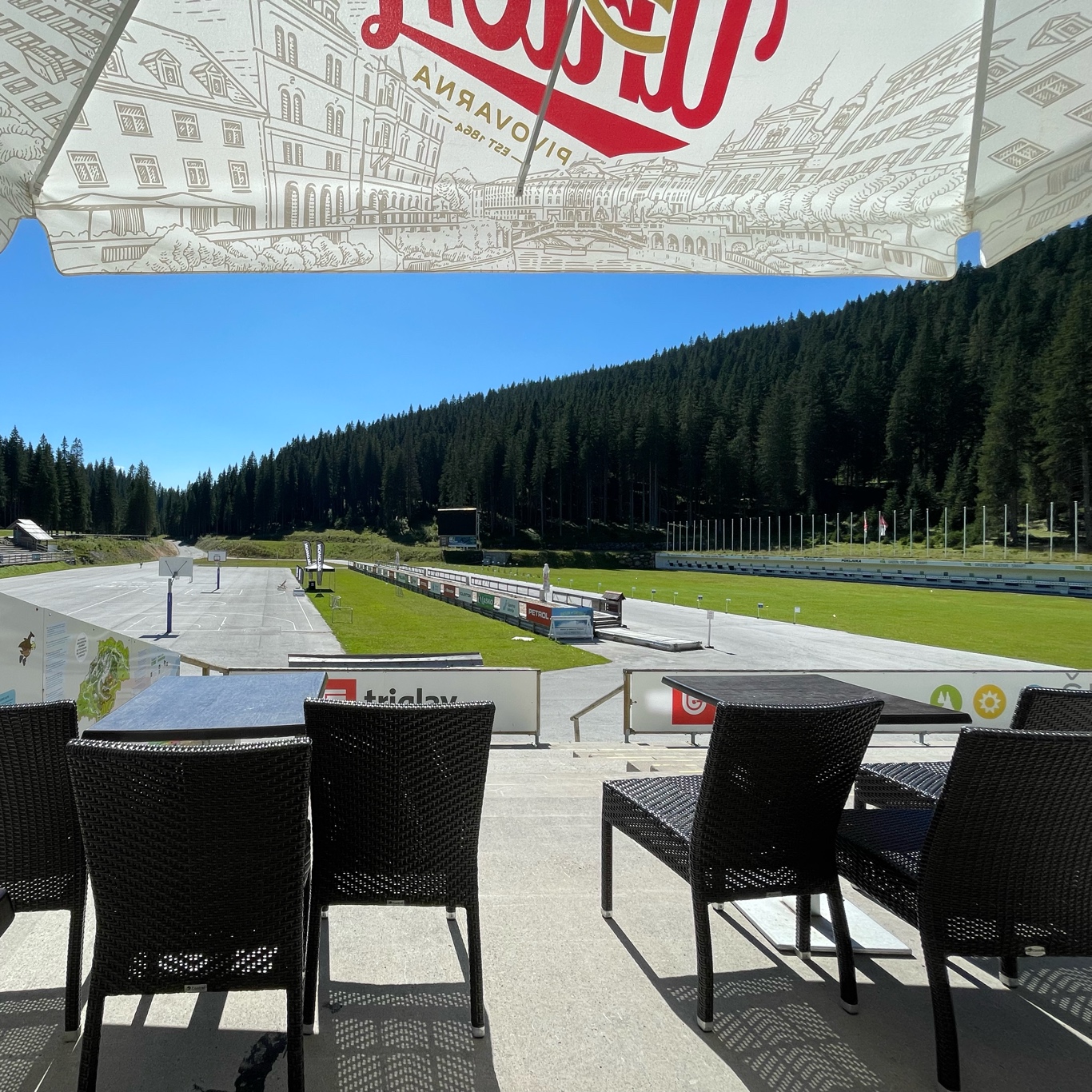 A stop at a biathlon stage