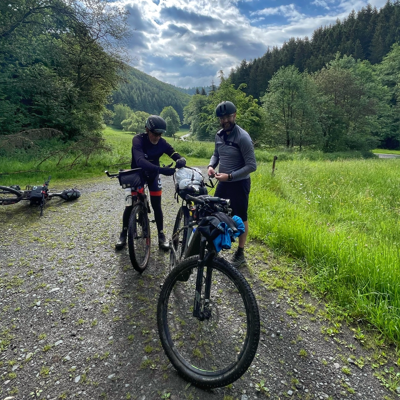 Pit stop to fix baggage