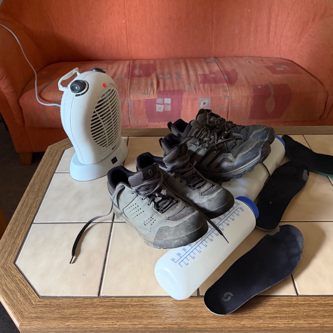 Shoes drying